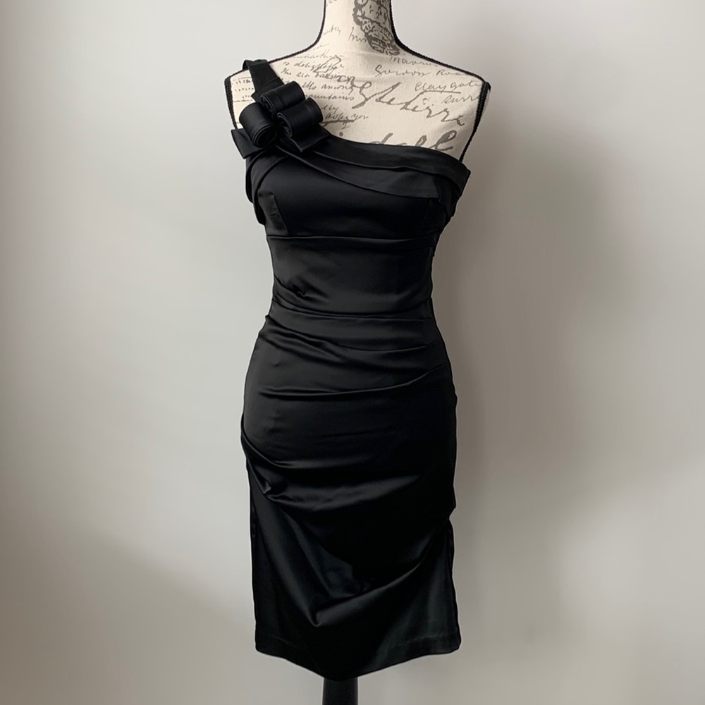 Betsy and Adam Satin One-Shoulder Cocktail Dress